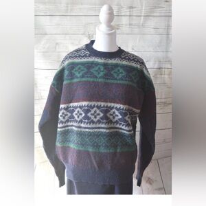 Claiborne Men’s Sweater Sz Medium Blue Vintage Nordic Wool Crewneck Knit Sweater